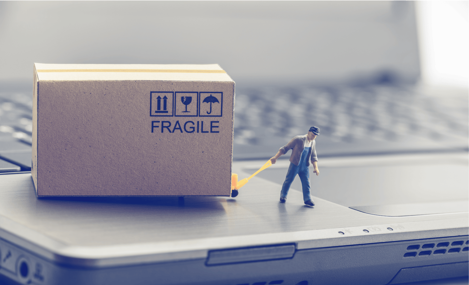 Returns behavior analysis helps businesses reduce return rates and improve customer satisfaction (Source: Internet)