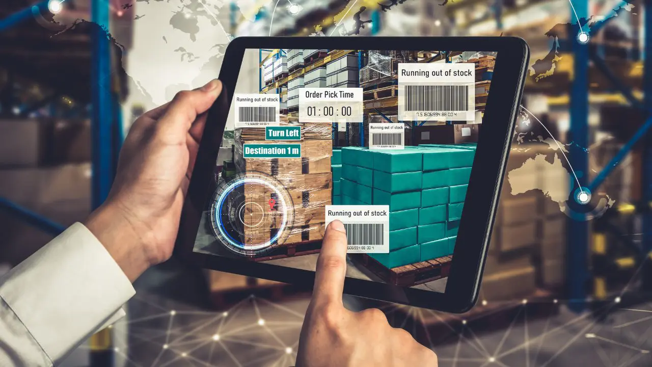 Returns processing manages product returns efficiently to protect margins and enhance customer satisfaction (Source: Internet)