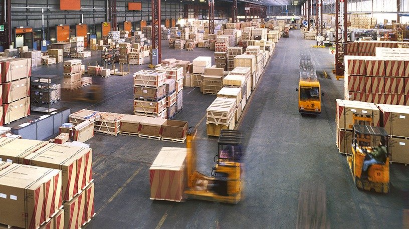 Design of a transit warehouse